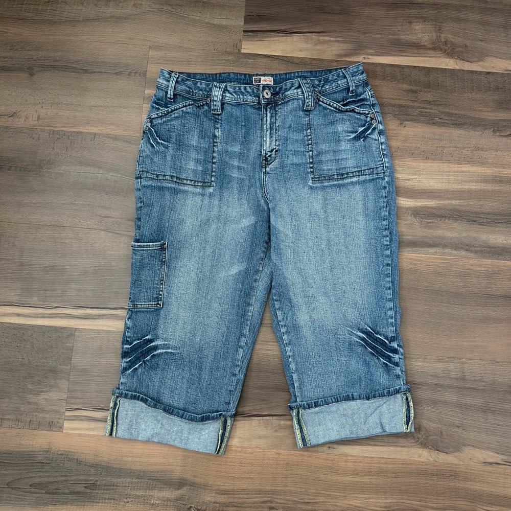 Y2K Faded Glory Cuffed Denim Capris - Medium Wash - Size 20W